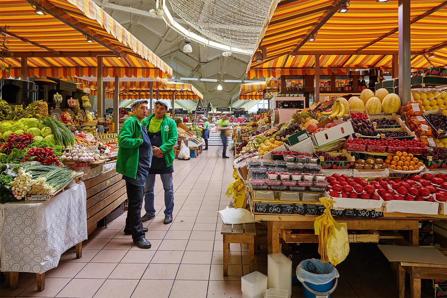 Розничная торговля москвы