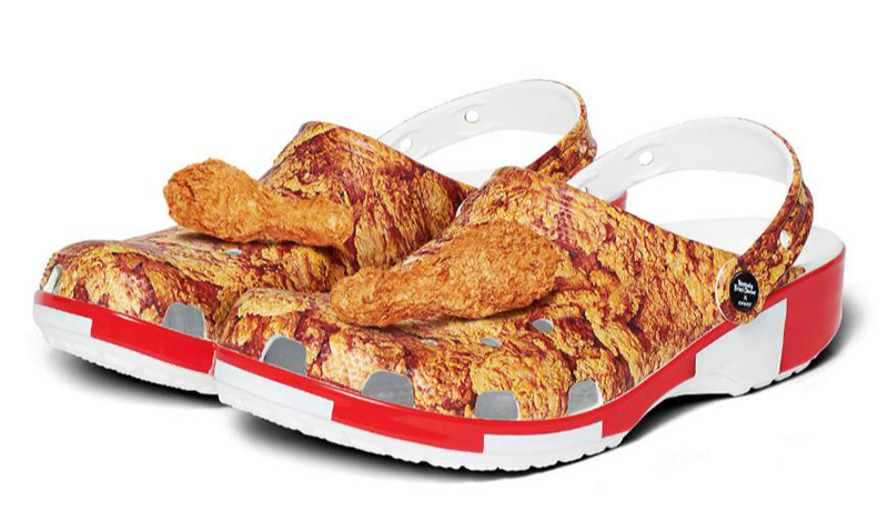 KFC и Crocs выпустили коллекцию обуви с 